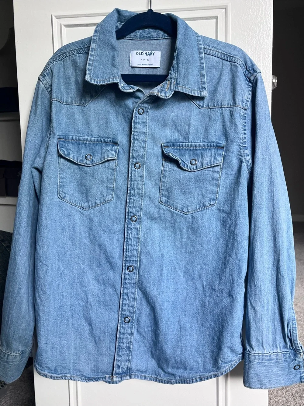 Old Navy boys Light Blue Denim Shirt Jacket